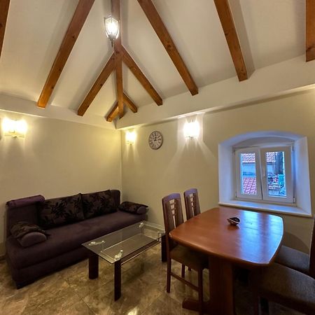 Old Town Apartments Trogir - Free Parking Bagian luar foto