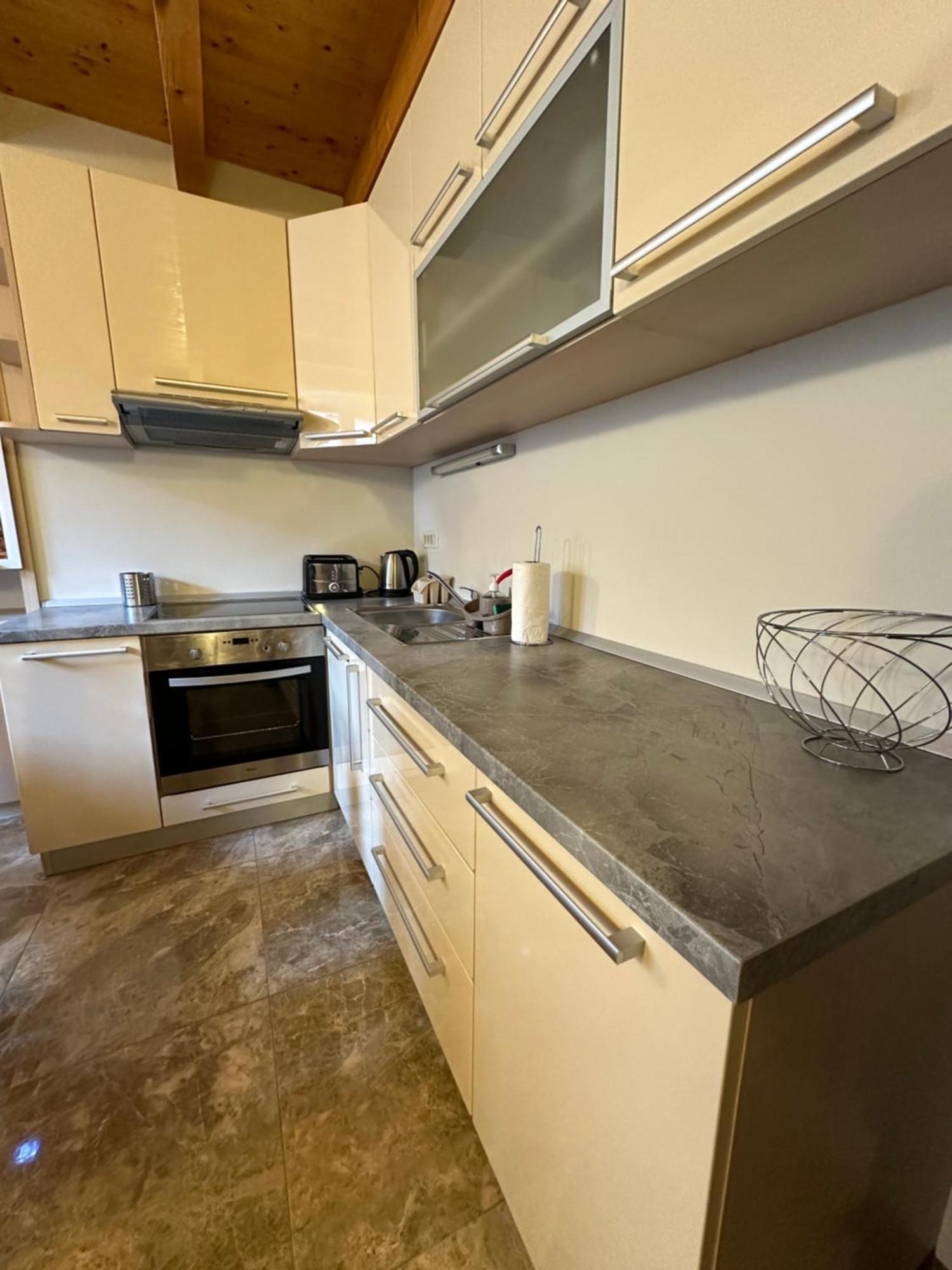 Old Town Apartments Trogir - Free Parking Bagian luar foto