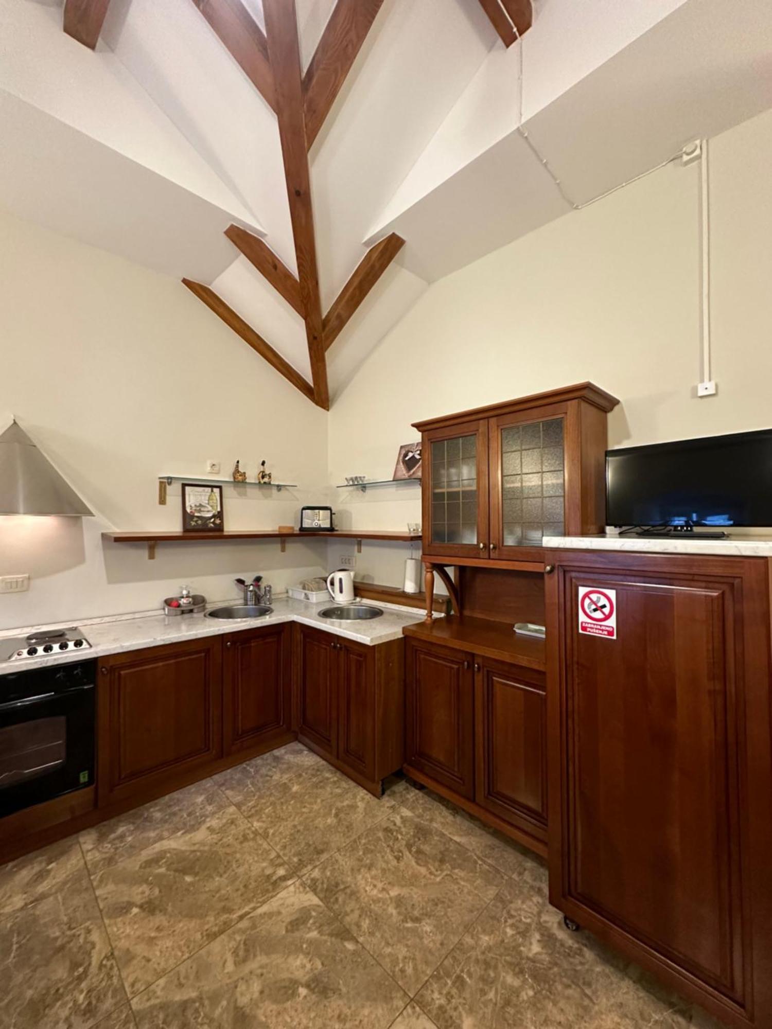 Old Town Apartments Trogir - Free Parking Bagian luar foto